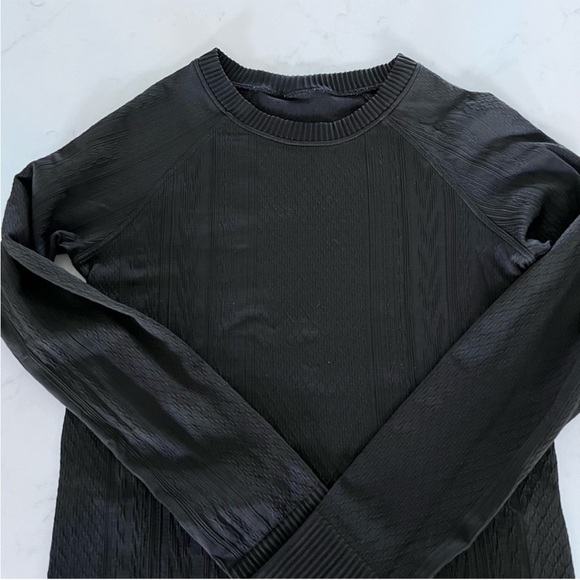 Lululemon Rest Less Pullover 2 - Picture 7 of 12